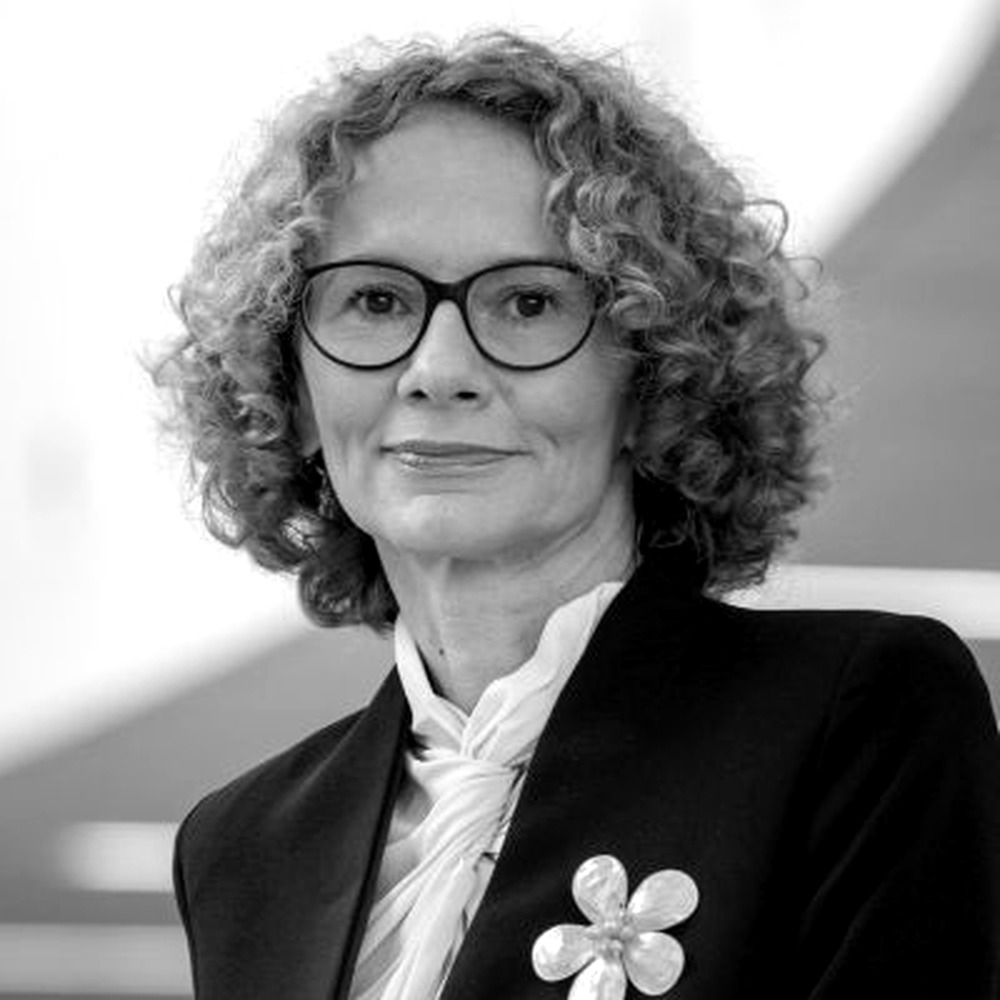 Radmila_Shekerinska